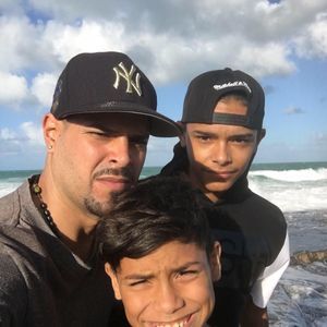 Meet your Posher, Manuel